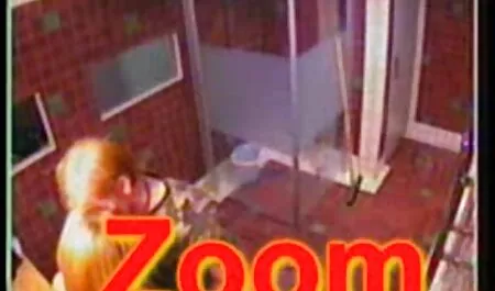 Minha mãe pegou o menino com sua calcinha e filme pornô brasileiro em família punido