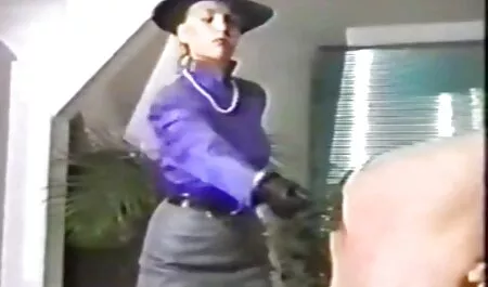 Eu consegui encorajar meu namorado a olhar video caseiro de sexo brasileiro na frente da câmera