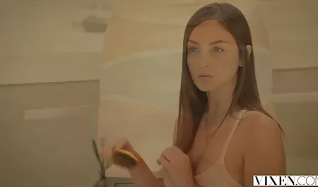 Magro vídeo pornô das morenas brasileiras jovem namorada em fuckingebcam porra