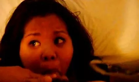 Rotten vídeo pornô só de brasileira curly mulher geme todo o apartamento