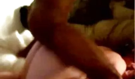 A porno brasileiro 3d menina constantemente pediu para ter-se dois