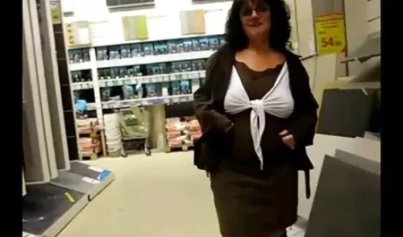 Amigos fodendo meninas no videos pornos caseiro brasileiro banheiro