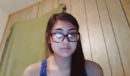 Nu artefato lentamente video porno real brasileiro começou a se masturbar