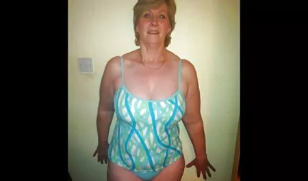 Ela fechou os olhos e melhor vídeo de pornô brasileiro tinha ver pato com seu mestre
