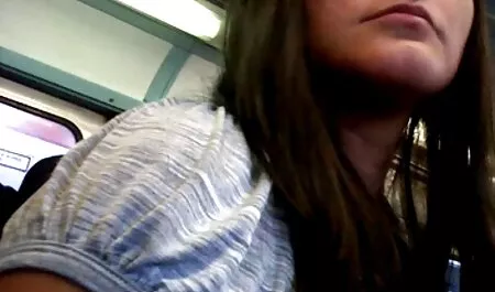 Com a chegada do massagista vídeo de pornografia de mulher brasileira sua buceta já molhada