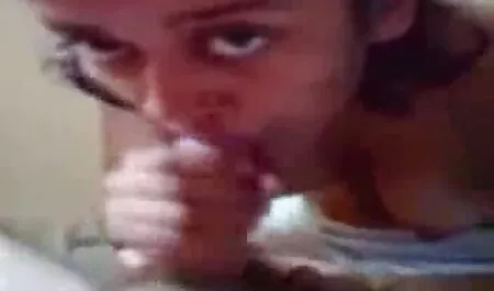 Aluna com diretor vídeo de pornô das novinhas brasileiras em uniforme fode