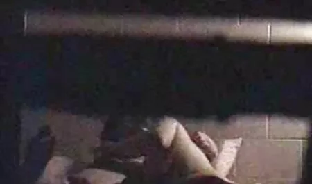Bela Ashley está no ginásio vídeo pornô de mulher brasileira traindo o marido alongamento lugar