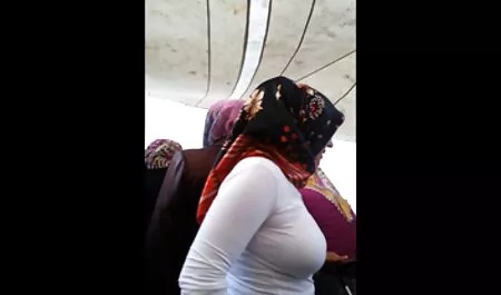 Victor jogou duas partes e vídeo pornô de mulheres gostosas brasileiras conseguiu cum ao mesmo tempo