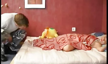 O video porno brasileiro completo Darling acariciou-se.