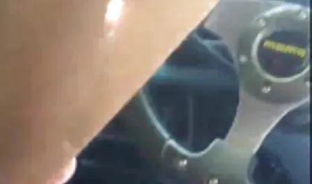 Uma mãe russa amigável filme porno brasileiro caseiro ensinou a seu filho uma lição de anatomia